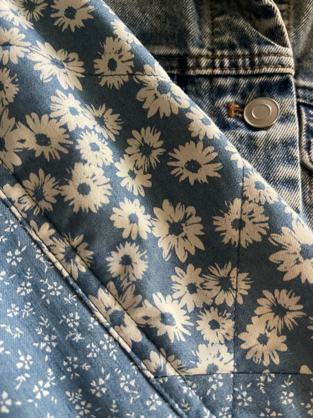 Avec Les Filles Denim Trucker Jacket Cottagecore quilted Patchwork Small - Picture 8 of 12